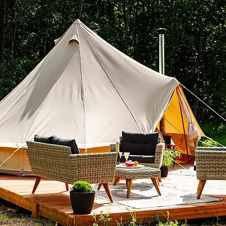 Luxusní stan Space Glamp *